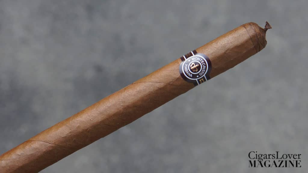 Montecristo Especiales No. 2 - CigarsLover Magazine